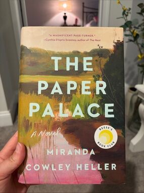 The Paper Palace by Miranda Cowley Heller - Illustrated Cover, Mint Green & Pink